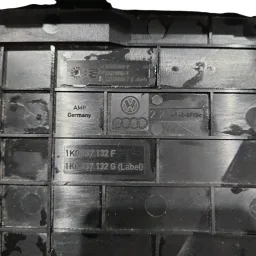 Tampa Caixa Fusíveis Volkswagen Tiguan 2013 2014 2015 2016