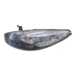 Farol Esquerdo Fluence 2011 a 2018 S/ Xenon