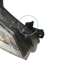 Farol direito Nissan Kicks 2022 2023 2024 260605R10A 260605R40A