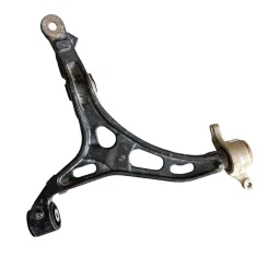 Balança Bandeja Dianteira Esquerda Jeep Grand Cherokee 2014