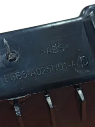 GUIA PARACHOQUE DIANTEIRO ESQUERDO FORD KA 2013 A 2019