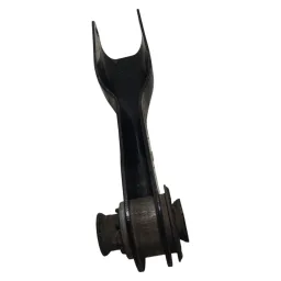 Braço suspensão traseiro esq Range Rover Sport 2014/2017