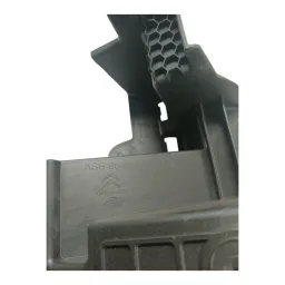 ACABAMENTO ESQUERDO PORTA MALAS CITROEN C3 AIRCROSS 12/20