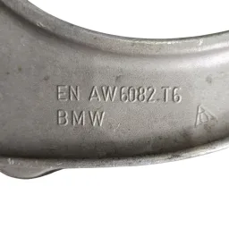 Balança Bandeja Dianteira Superior Esquerda BMW 528I 2017