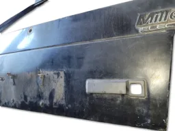 TAMPA PORTA MALAS UNO MILLE 1994