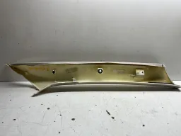 ACABAMENTO COLUNA PARABRISA ESQUERDO EVOQUE 2.0 2012 A 2019