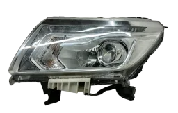 Farol Esquerdo Nissan Frontier 2017/2020