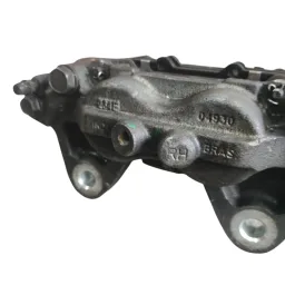 Pinça Dianteira direita Toyota Hilux SW4 2019 2020 2021 2022