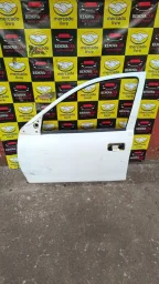 Porta Dianteira Esquerda Corsa / Classic 1996 1997 a 2016