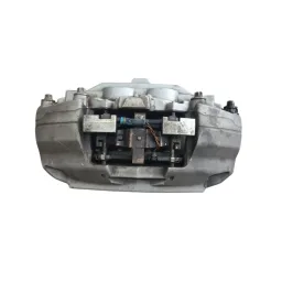 Pinça dianteira direita Glc 220d E350 Glc250 2020 2021 2022