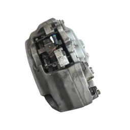 Pinça dianteira direita Glc 220d E350 Glc250 2020 2021 2022