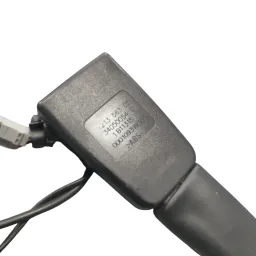 Engate Cinto Dianteiro esquerdo Bmw x1 E84 2010 2011 2012