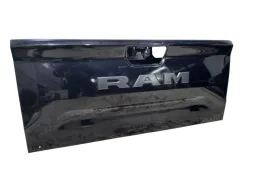 TAMPA TRASEIRA RAMPAGE 2024 2025 2026/..