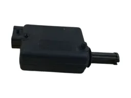 Motor Trava Tampa Traseira Duster 2012/2016