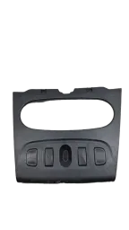 Moldura Central Comando Ar Renault Logan Sandero 2014-2020