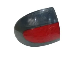 Lanterna Traseira Esquerda Megane Sedan 98/05 Fumê (Canto)