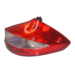 Lanterna Traseira Direta Chery Celer Hatch 2013 a 2014