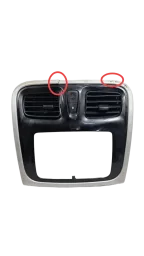 Moldura Do Painel Renault Sandero 2015 A 2019 682606935r
