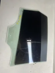 VIDRO PORTA TRASEIRO ESQUERDO