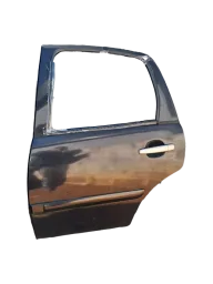 Porta traseira esquerda citroen c3 2003 a 2012 somente porta