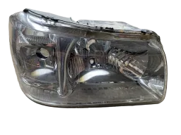 Farol Direito Uno Fiorino 2004 a 2013