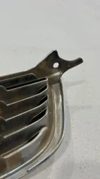 GRADE FRONTAL TOYOTA COROLLA 1999 À 2002