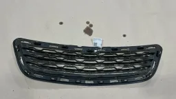 GRADE FRONTAL PARACHOQUE TRACKER LTZ 2013 À 2016