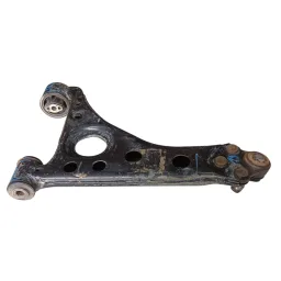 Bandeja Dianteira Esquerda Chevrolet Tracker 2016 2017 2018 94540671