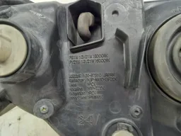 FAROL ESQUERDO PAJERO TR4 2003 2004 A 2006