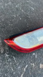 LANTERNA TRASEIRA DIREITA FOCUS HATCH 2008 A 2013