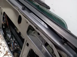 TAMPA TRASEIRA FREELANDER 1 2003 2004 A 2006