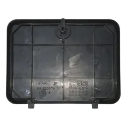 TAMPA LATERAL ESQ PORTA-MALAS PAJERO SPORT 98 A 11 MR250079