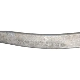braço inferior dianteiro esquerdo Mercedes C200 C180 2016