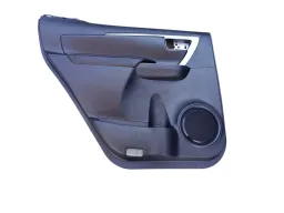 FORRO PORTA TRASEIRO ESQUERDO TOYOTA SW4 17/22 67614X7A09