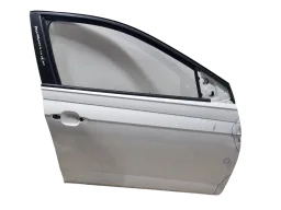 Porta dianteira direita Volkswagen polo 2024 c/avaria