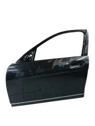 Porta Dianteira Esquerda Mercedes C180 C200 2008/14 Detalhe