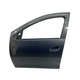 Porta dianteira esquerda sandero