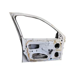 PORTA DIANTEIRA DIREITA CORSA / CLASSIC 1996 1997 A 2016