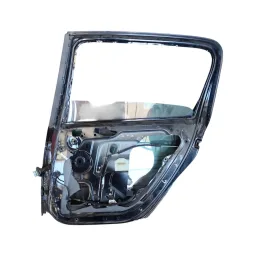 PORTA TRASEIRA DIREITA PEUGEOT  307 2001 12 DETALHE COLUNA