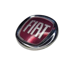 EMBLEMA TAMPA TRASEIRA DOBLO 2018