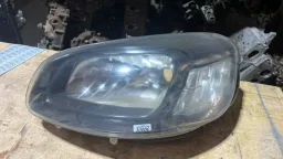 Farol Direito Uno Attractive / Way 15/21 Fiorino 22/ Mas Neg