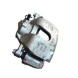 Pinça dianteira esquerda Chery Tiggo 8 2021 2022 2023 2024