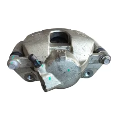 Pinça dianteira esquerda Chery Tiggo 8 2021 2022 2023 2024