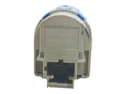INTERRUPTOR PEDAL EMBREAGEM DUSTER 2012/2020