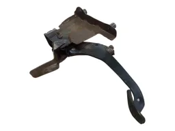 PEDAL EMBREAGEM DUSTER 2.0 2016/2020