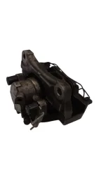 pinca dianteira direita audi Q5 2018 2019 2021 2022 2023 8W0615123