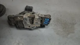 Fechadura Porta Dianteira Esquerda Fiat Stilo 2003 a 2011