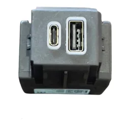 TOMADA USB TRASEIRA ORIGINAL FASTBACK PULSE COMPASS