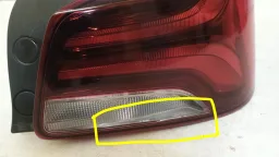 Lanterna Tras. Dir. Onix Hatch 2020 a 2025 S/ Led c/detalhes