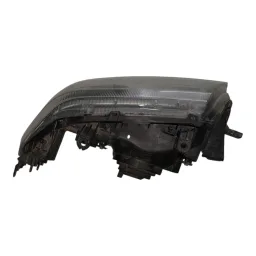 FAROL ESQUERDO PAJERO SPORT 2000 A 2003 DETALHE